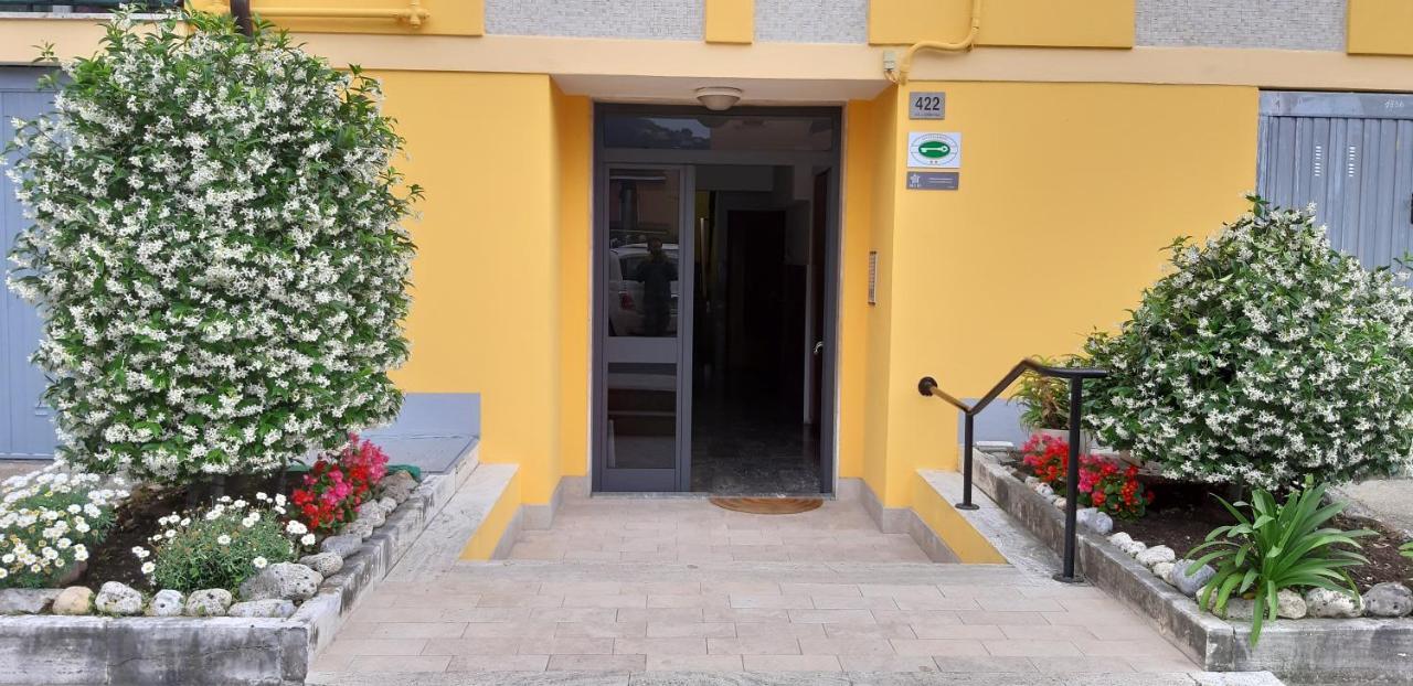 Hotel Mediterranean Concept House La Spezia Exterior foto